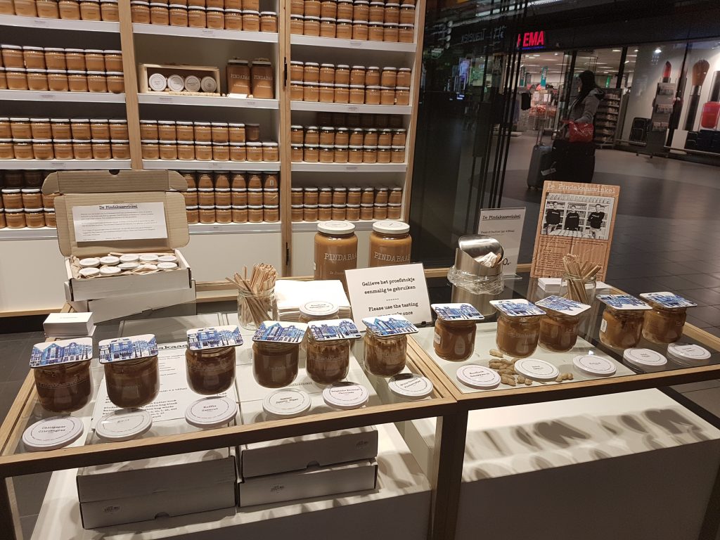 オランダのピーナッツバター屋さん