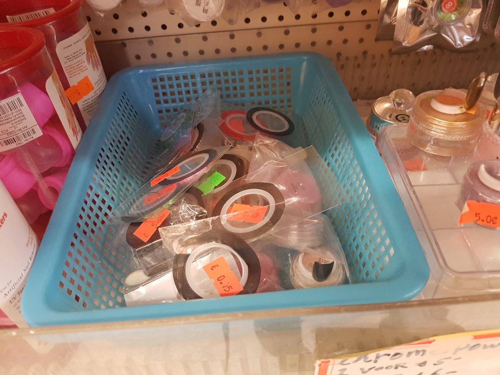 アムステルダムでネイルグッズ