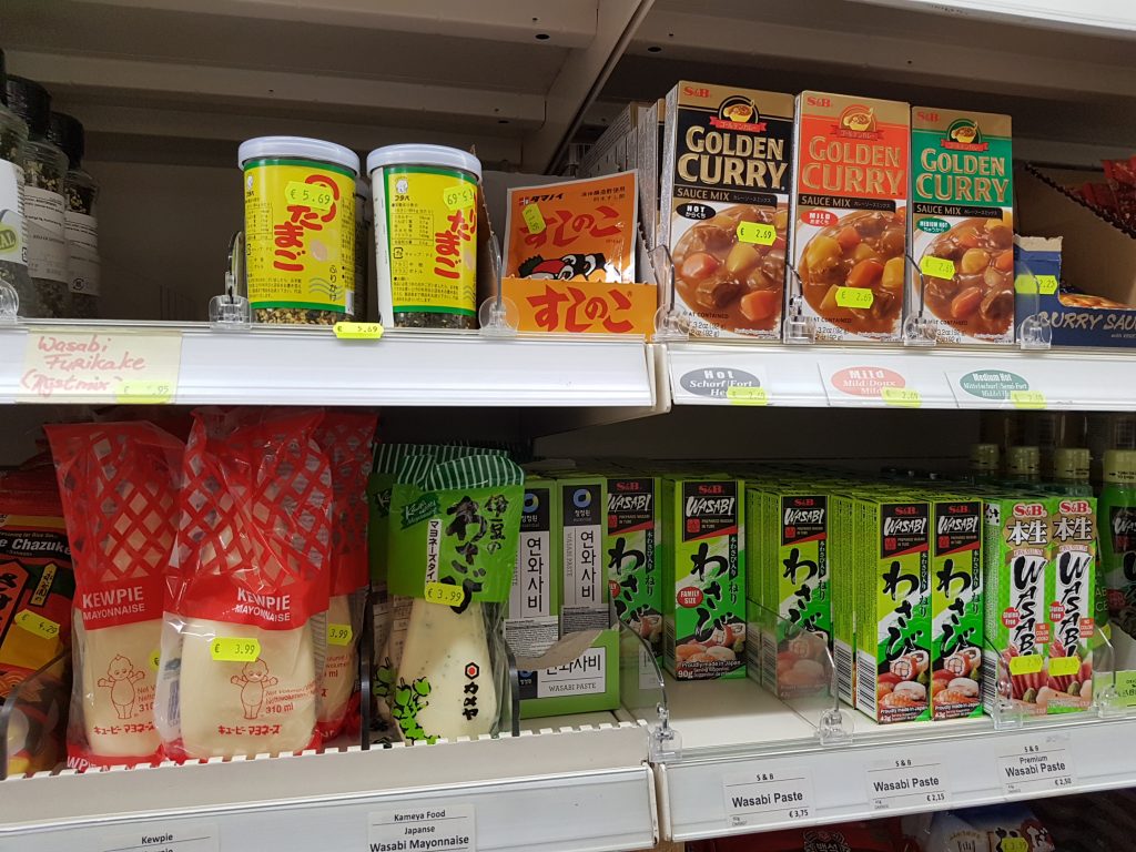 アムステルダムで日本食が買えるスーパーでマヨネーズ