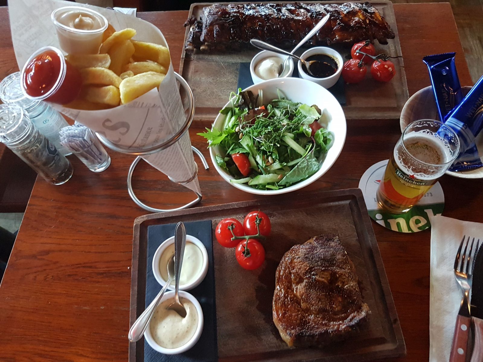 レンブラント広場のステーキ